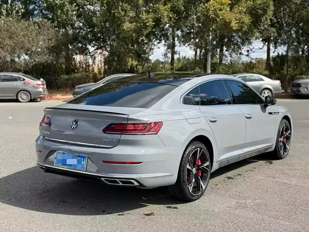 Volkswagen CC — фото 8