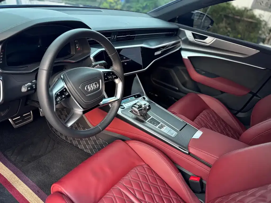 Audi A7L — фото 3