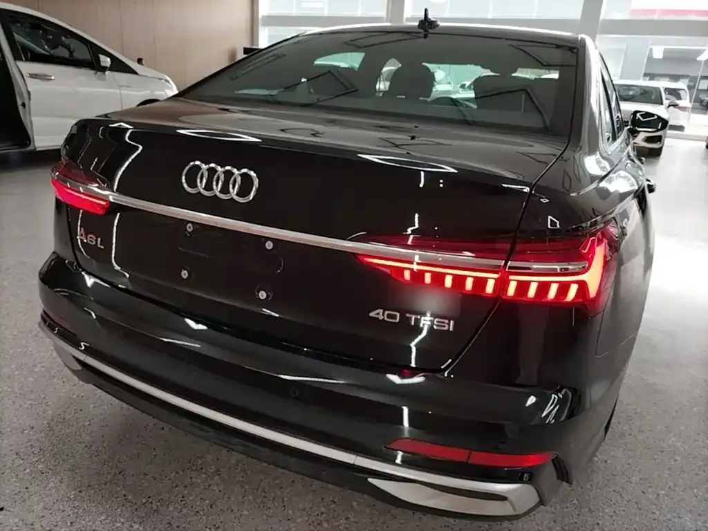 Audi A6L — фото 5