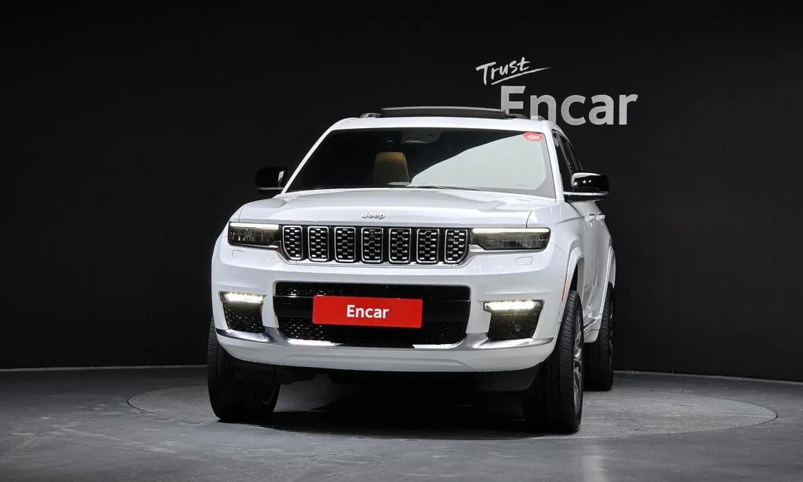 Jeep Cherokee — фото 4