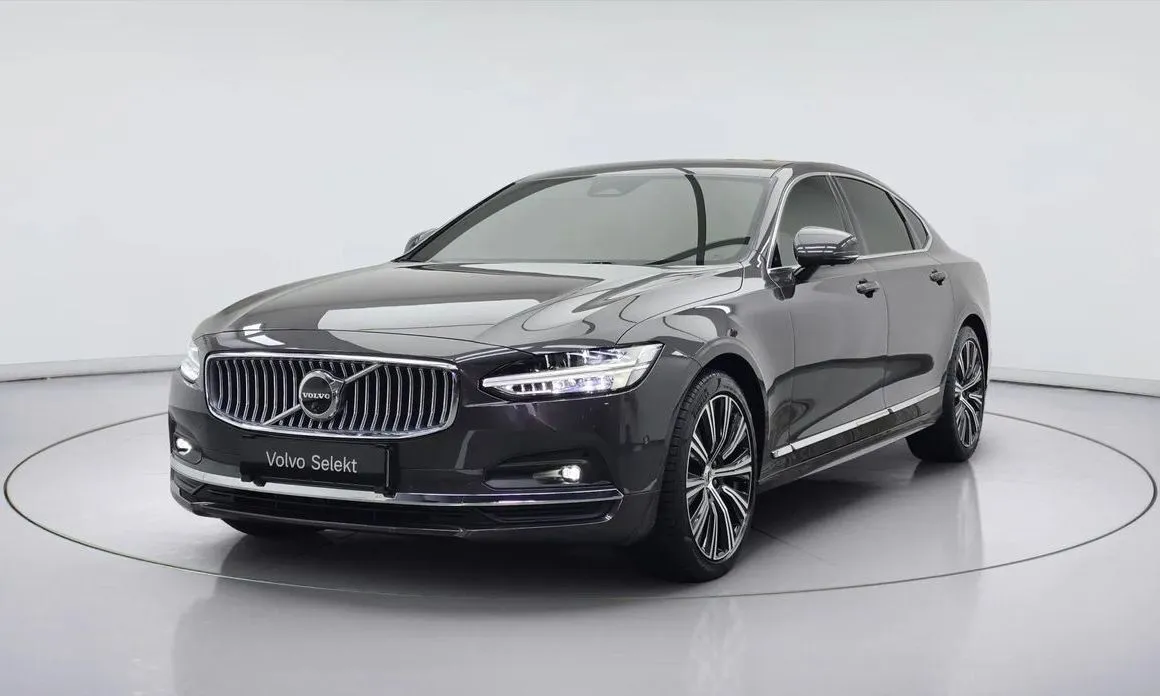 Volvo S90 — фото 1