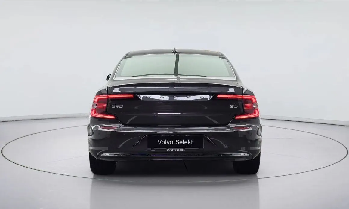 Volvo S90 — фото 4