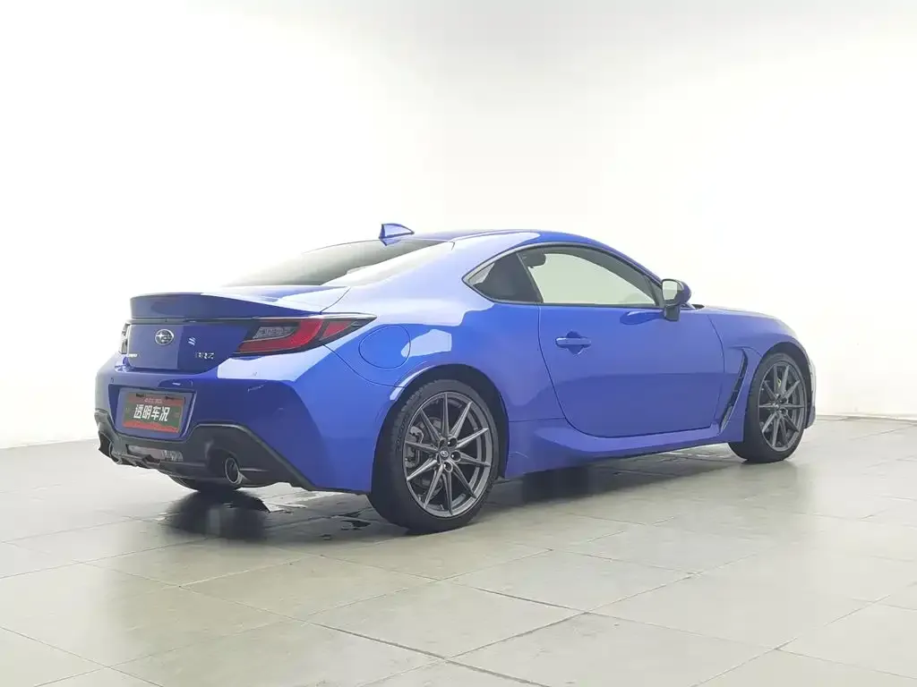 Subaru BRZ — фото 2