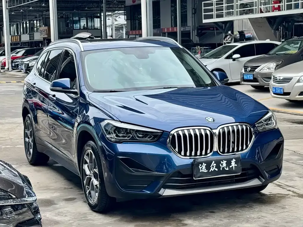 BMW X1 — фото 2