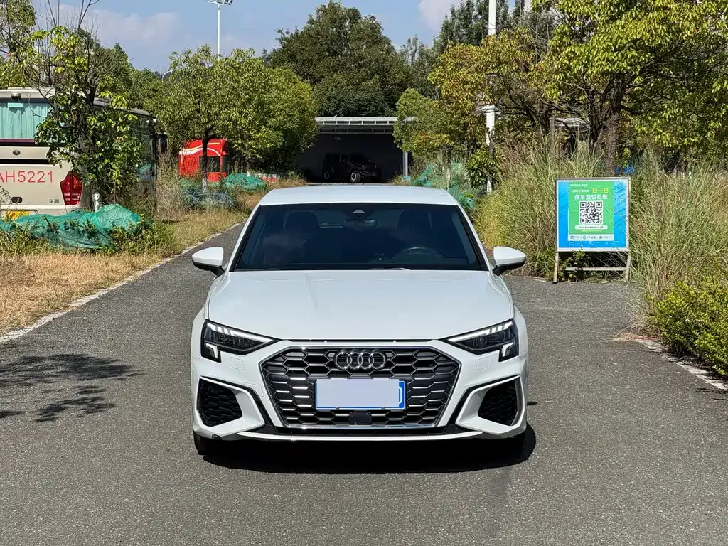 Audi A3 — фото 10