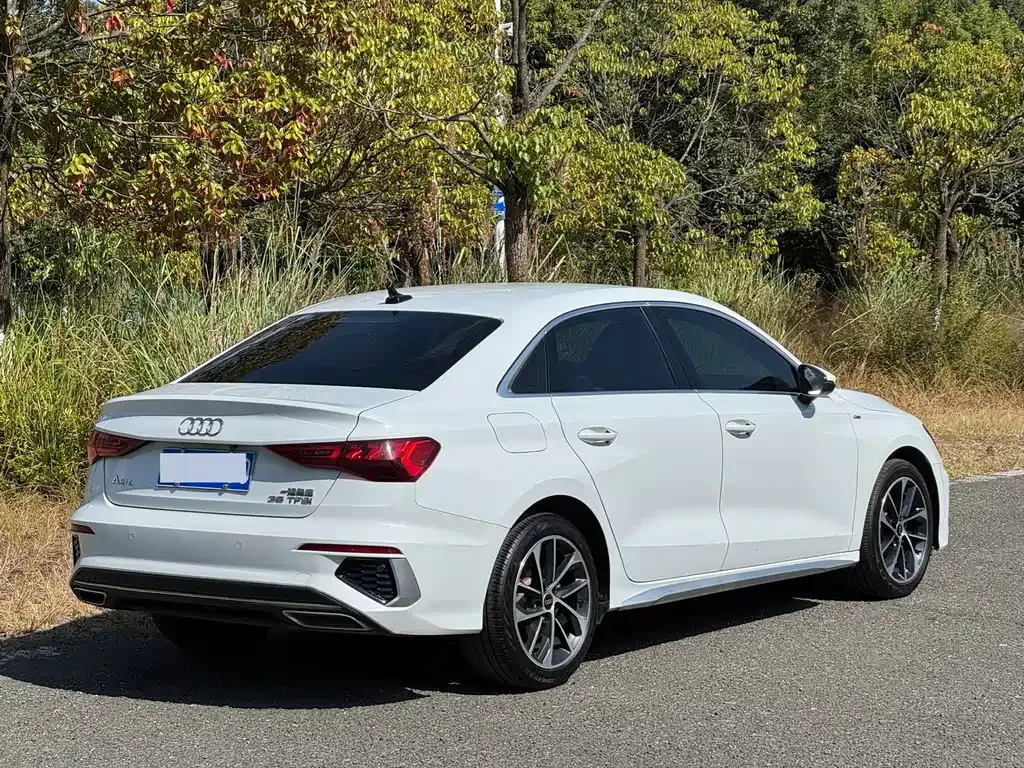Audi A3 — фото 9