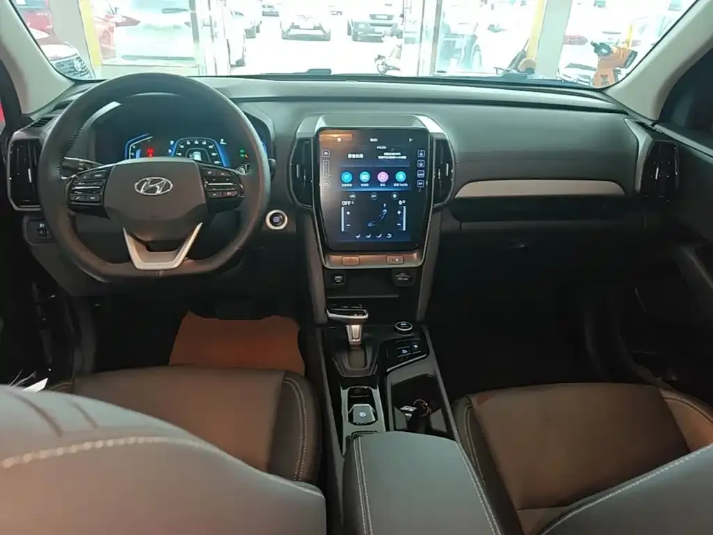 Hyundai ix35 — фото 2