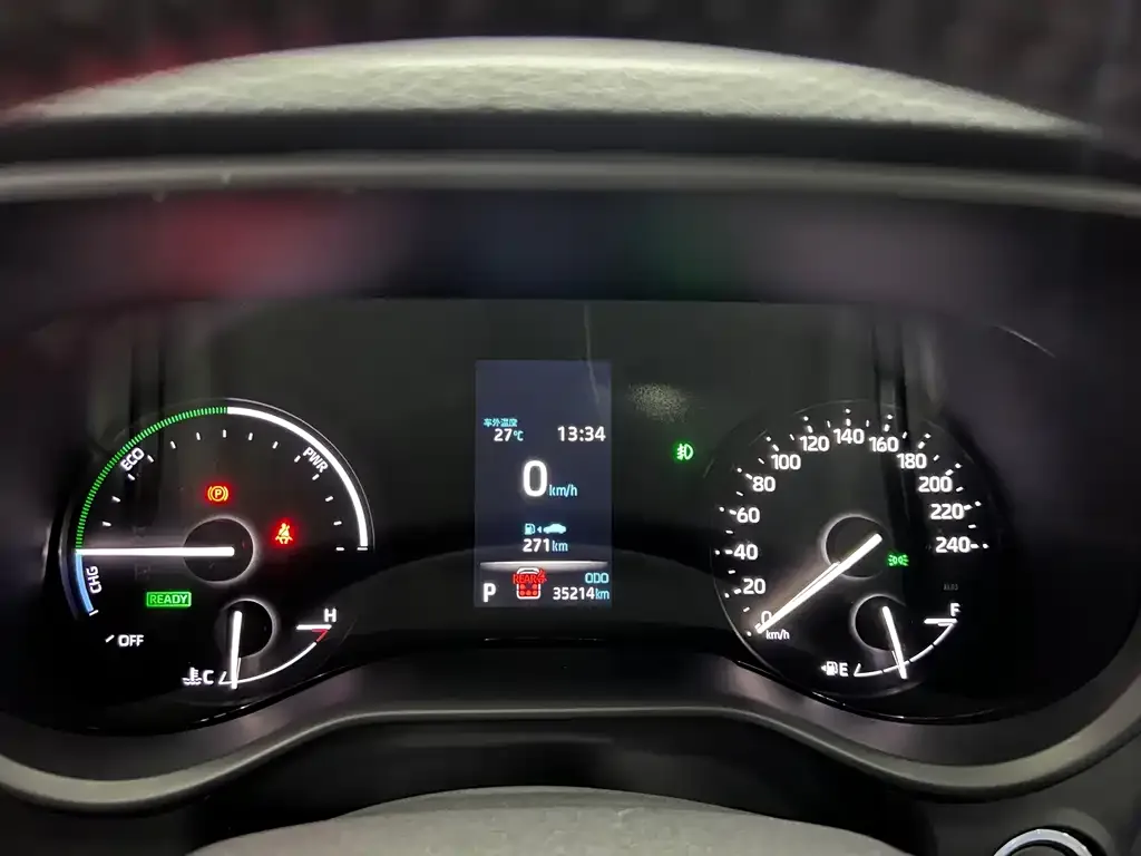 Toyota Sienna — фото 2