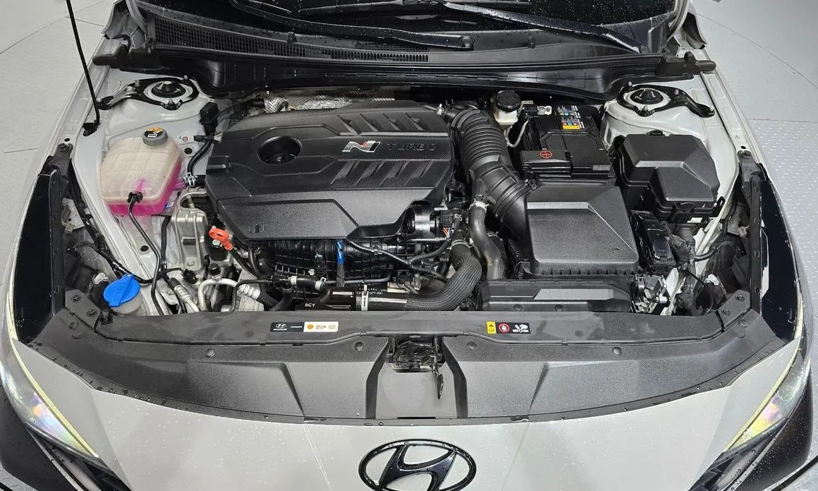 Hyundai AVANTE — фото 10