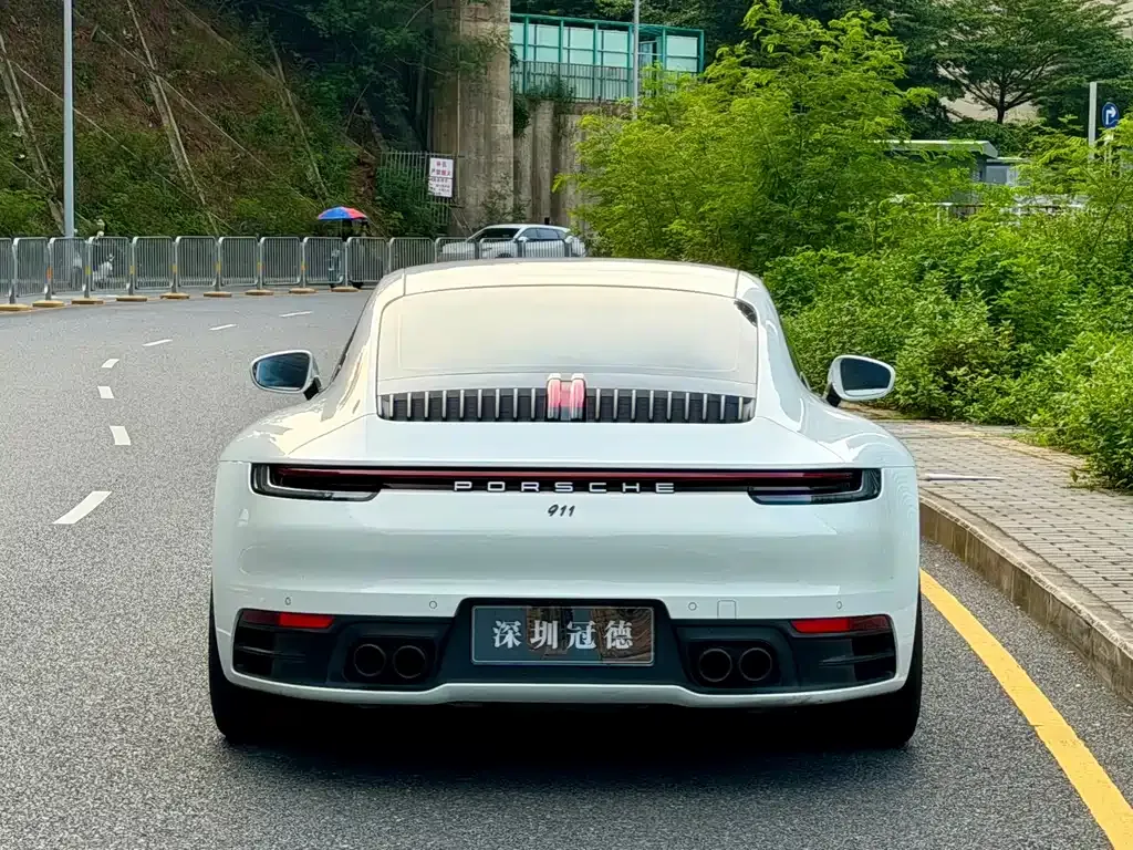 Porsche 911 — фото 4