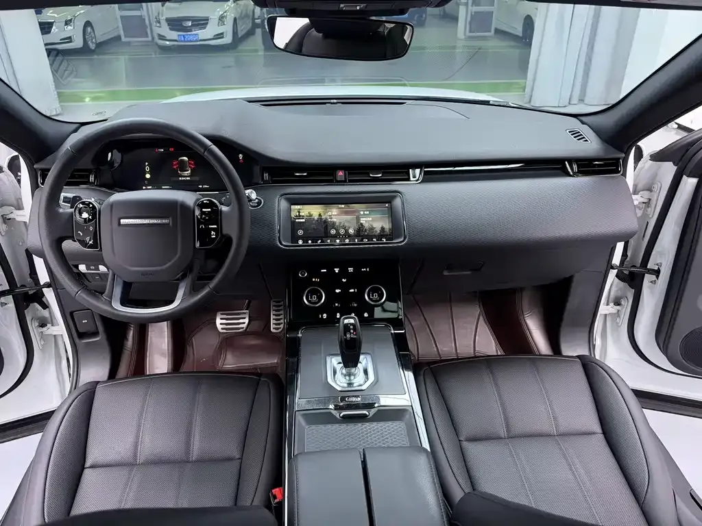 Land Rover Evoque — фото 8