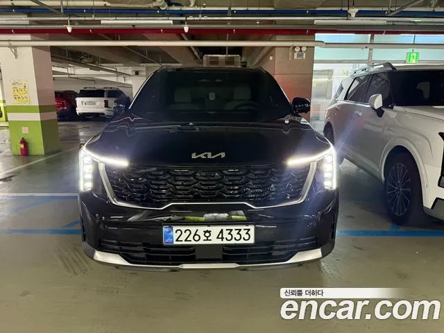 Kia Sorento — фото 1