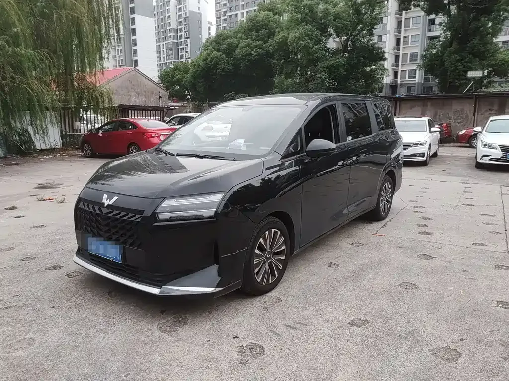 Wuling Xingguang 730 — фото 1