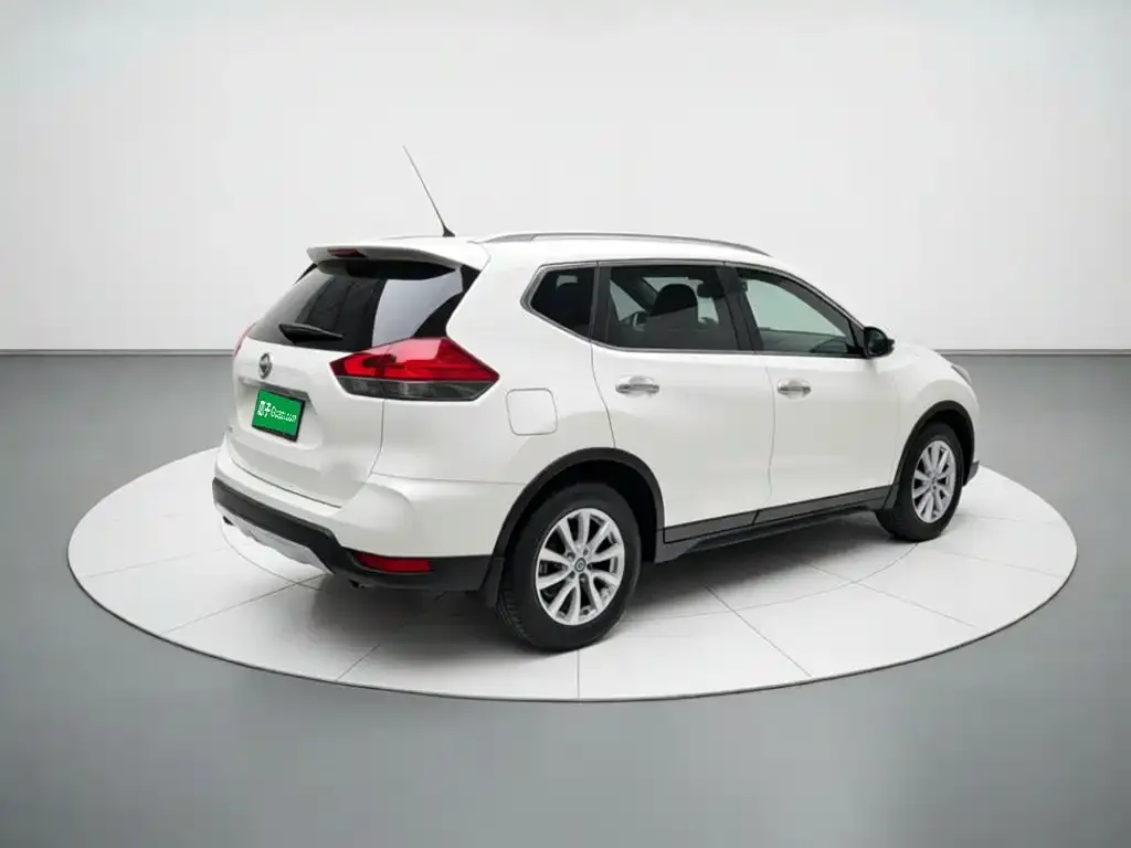 Nissan X-Trail — фото 2