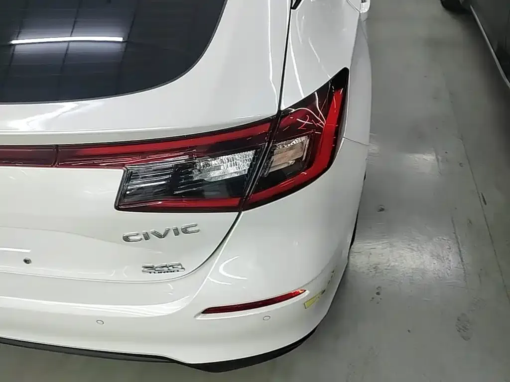 Honda Civic — фото 5