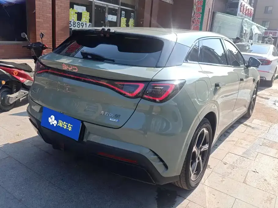 BYD Seal 06GT — фото 6