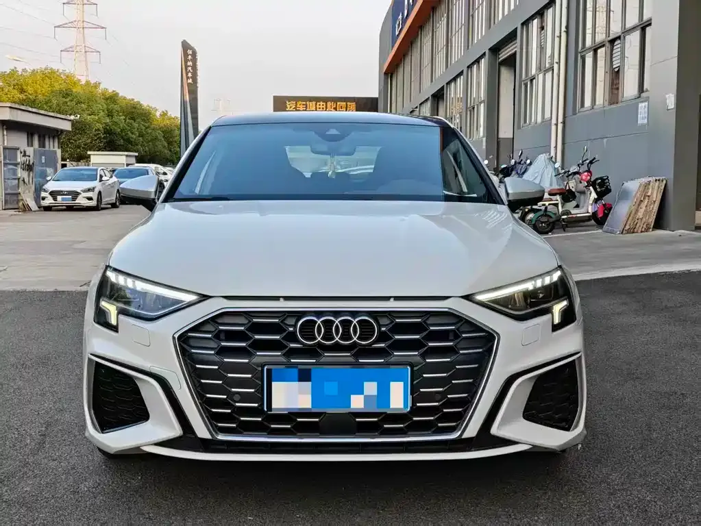 Audi A3 — фото 3