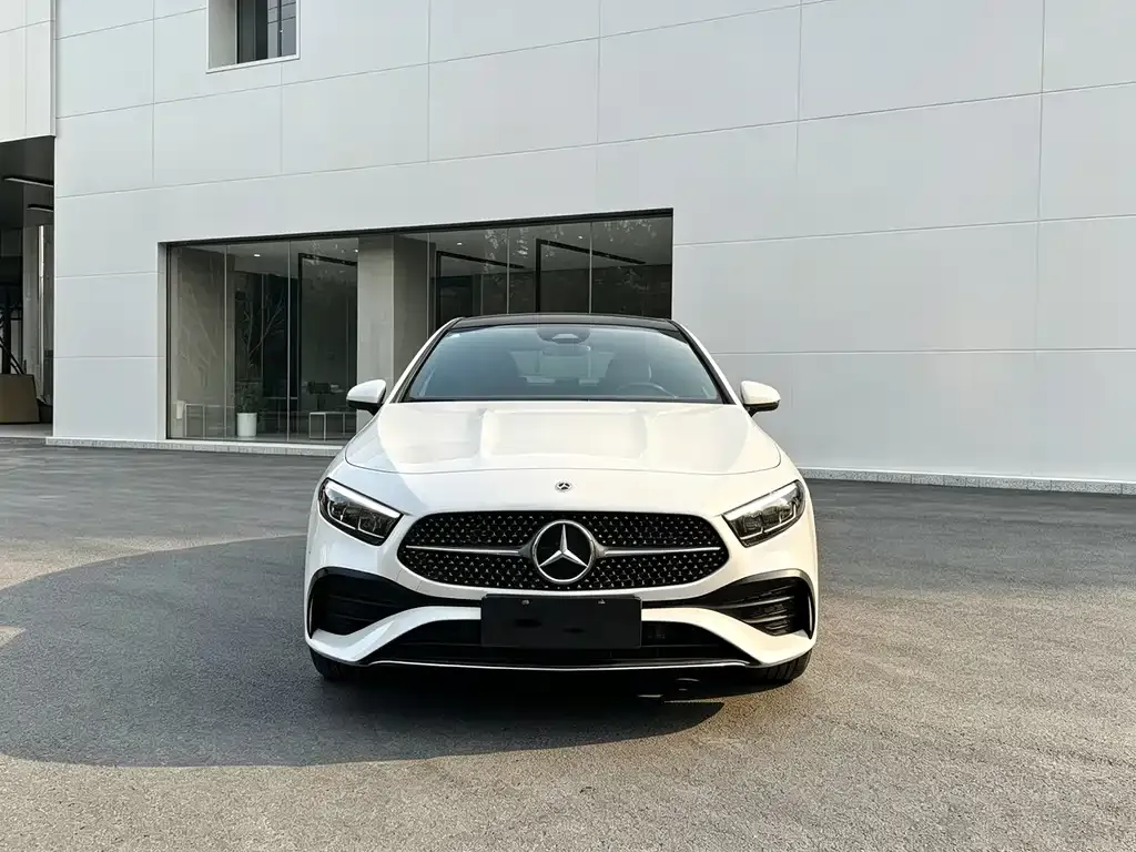 Mercedes-Benz A-Class — фото 10