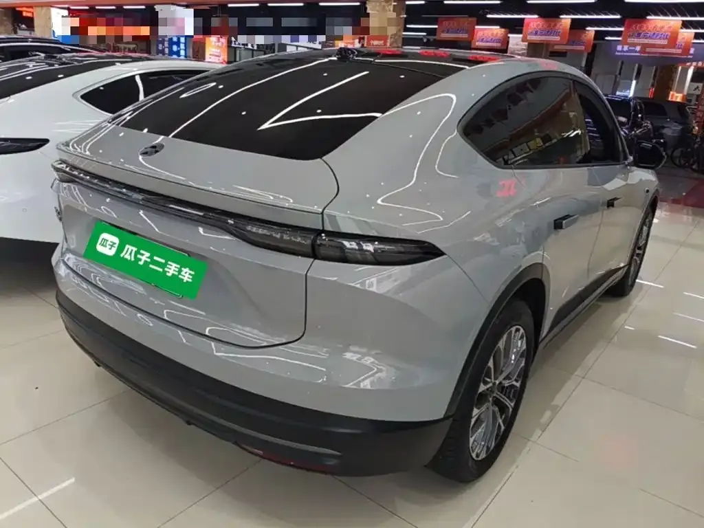 NIO EC6 — фото 10