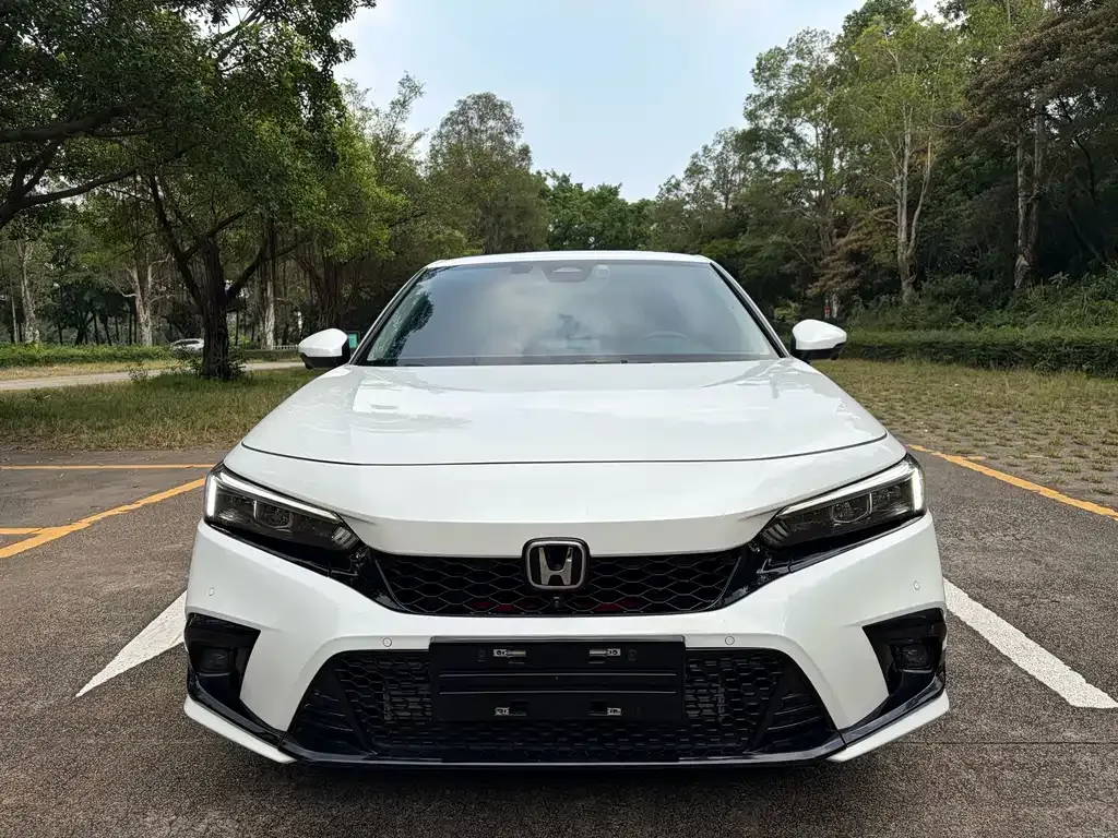 Honda Civic — фото 8