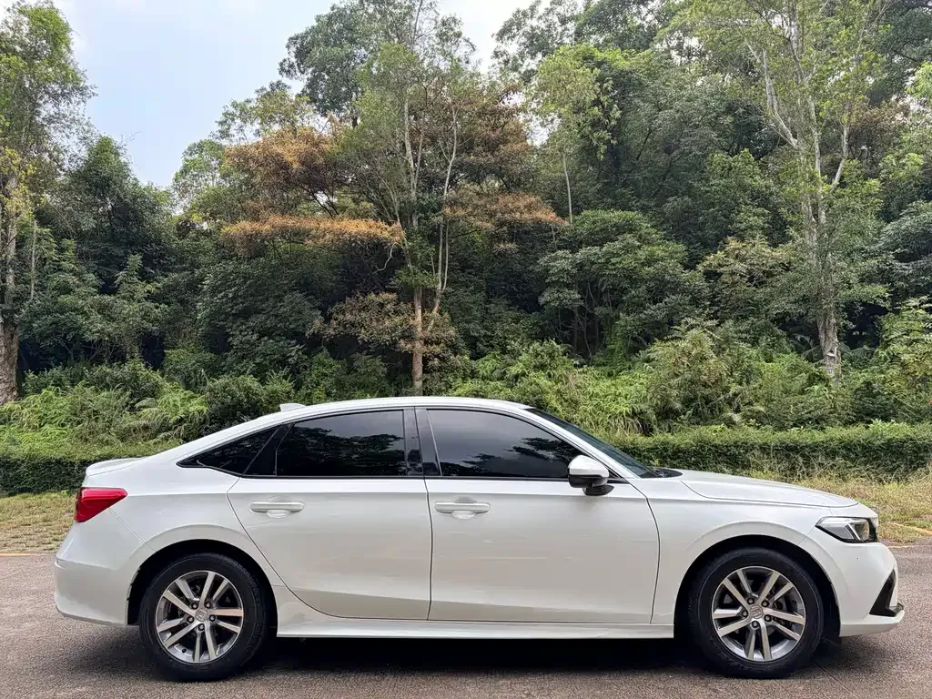 Honda Civic — фото 4