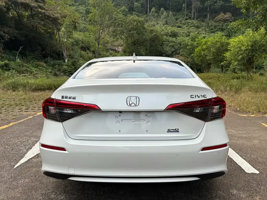 Honda Civic — фото 3