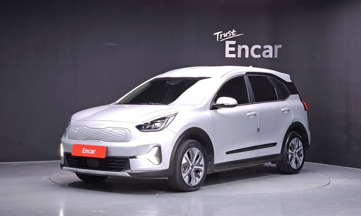 Kia Niro — фото 1