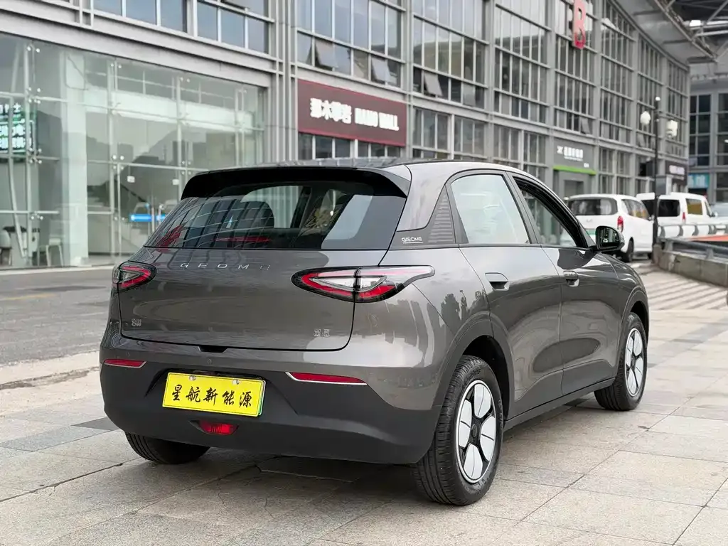 Geely Starburst — фото 10