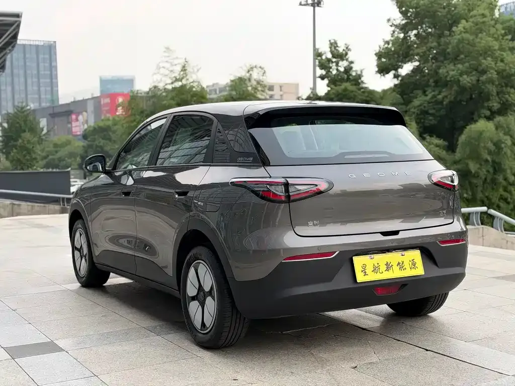 Geely Starburst — фото 8