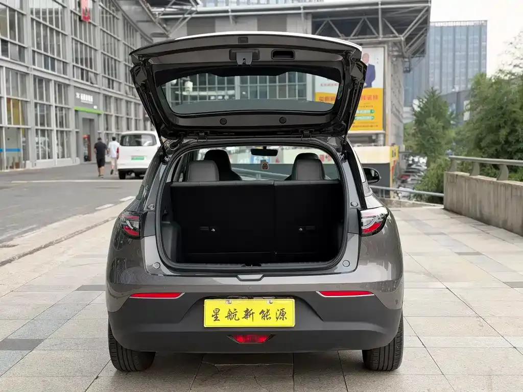 Geely Starburst — фото 2
