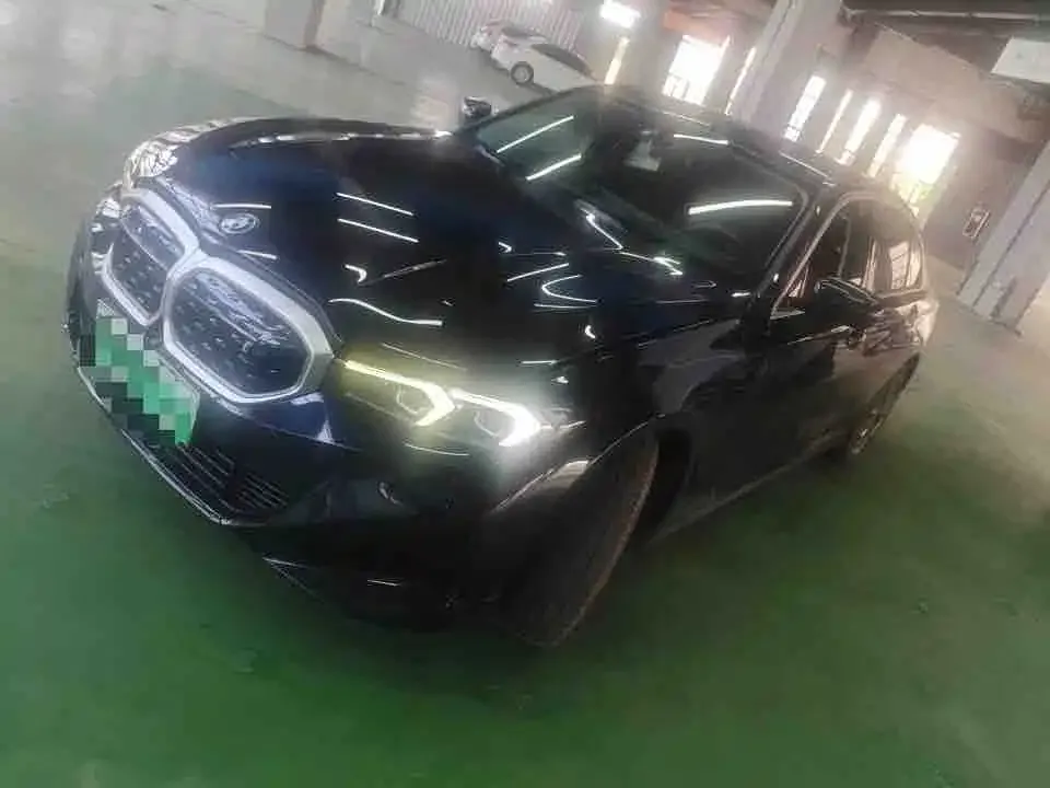 BMW i3 — фото 1