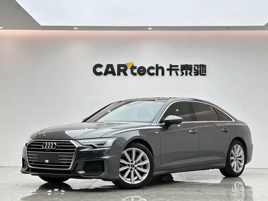 Audi A6L — фото 1