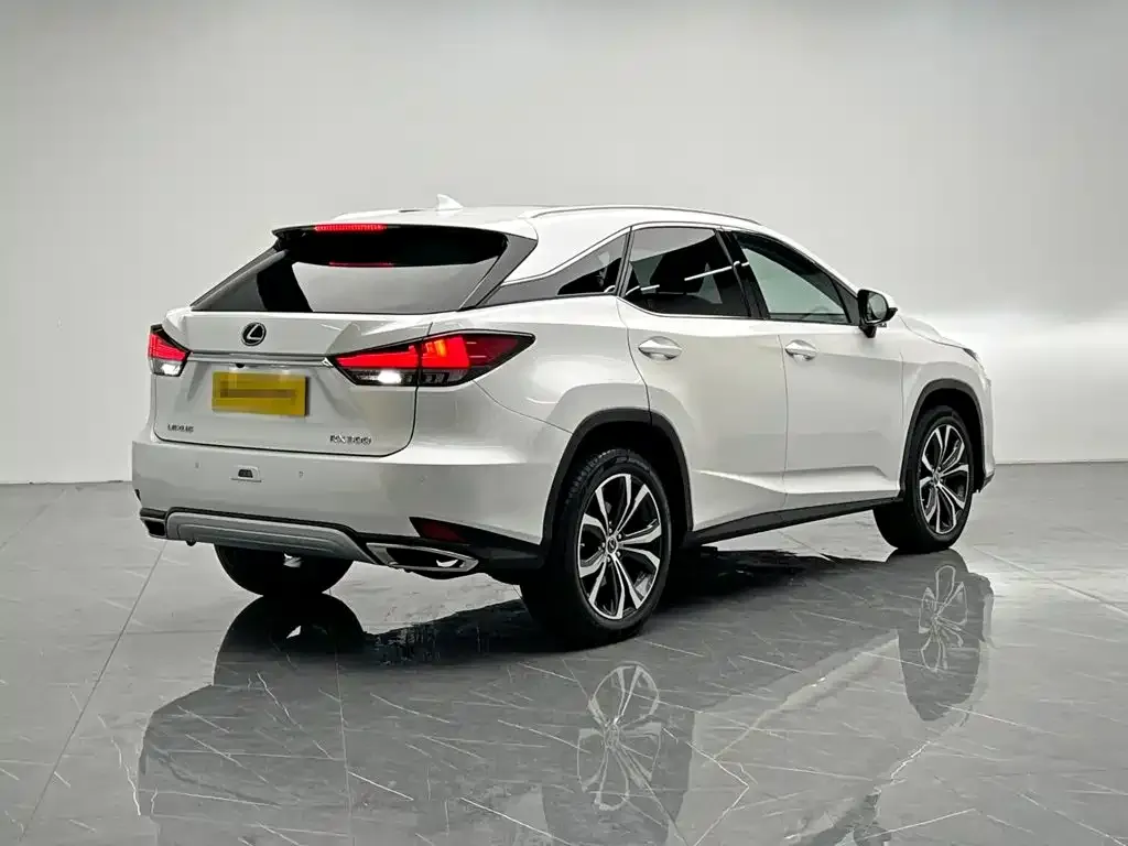 Lexus RX — фото 5