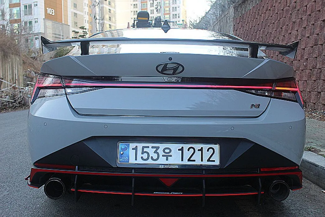 Hyundai AVANTE — фото 2
