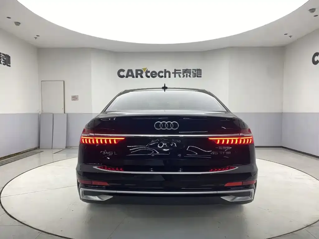Audi A6L — фото 6