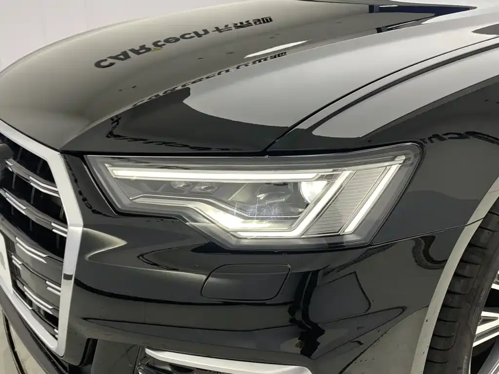 Audi A6L — фото 5