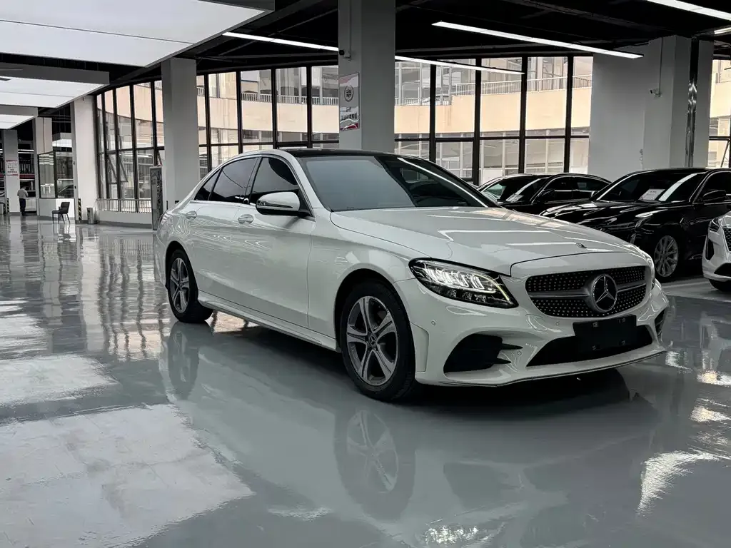 Mercedes-Benz C-Class — фото 4