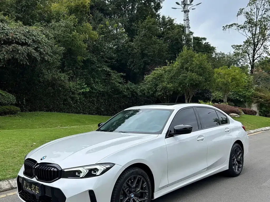 BMW 3 Series — фото 1