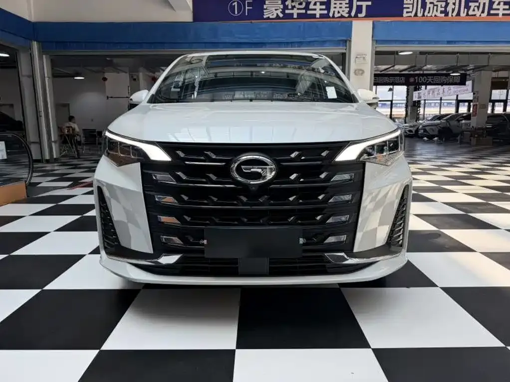 GAC Motor Trumpchi M6 — фото 9