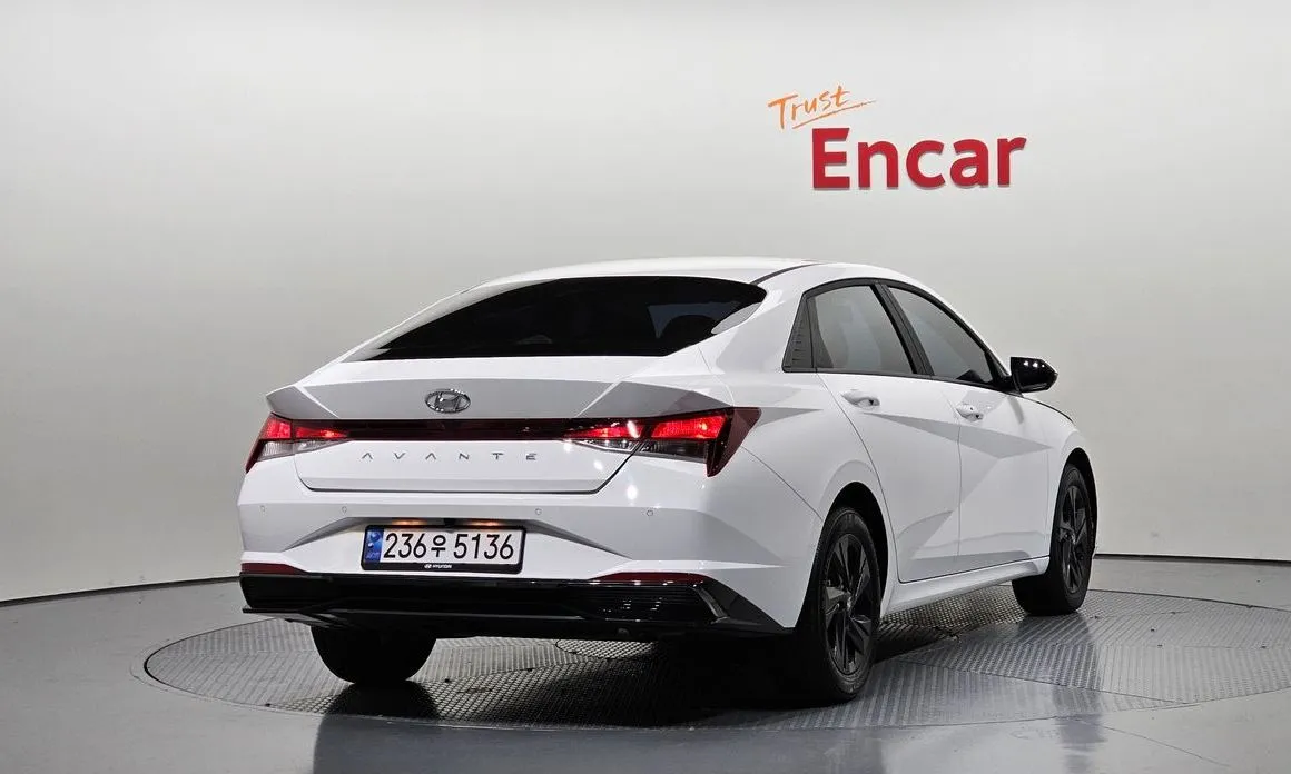 Hyundai AVANTE — фото 5