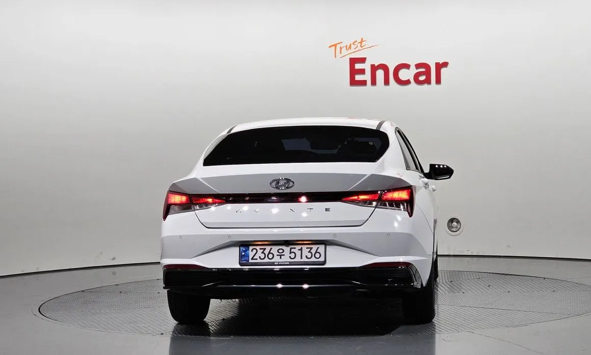 Hyundai AVANTE — фото 2
