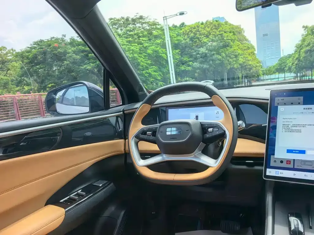 Geely Galaxy L7 — фото 2