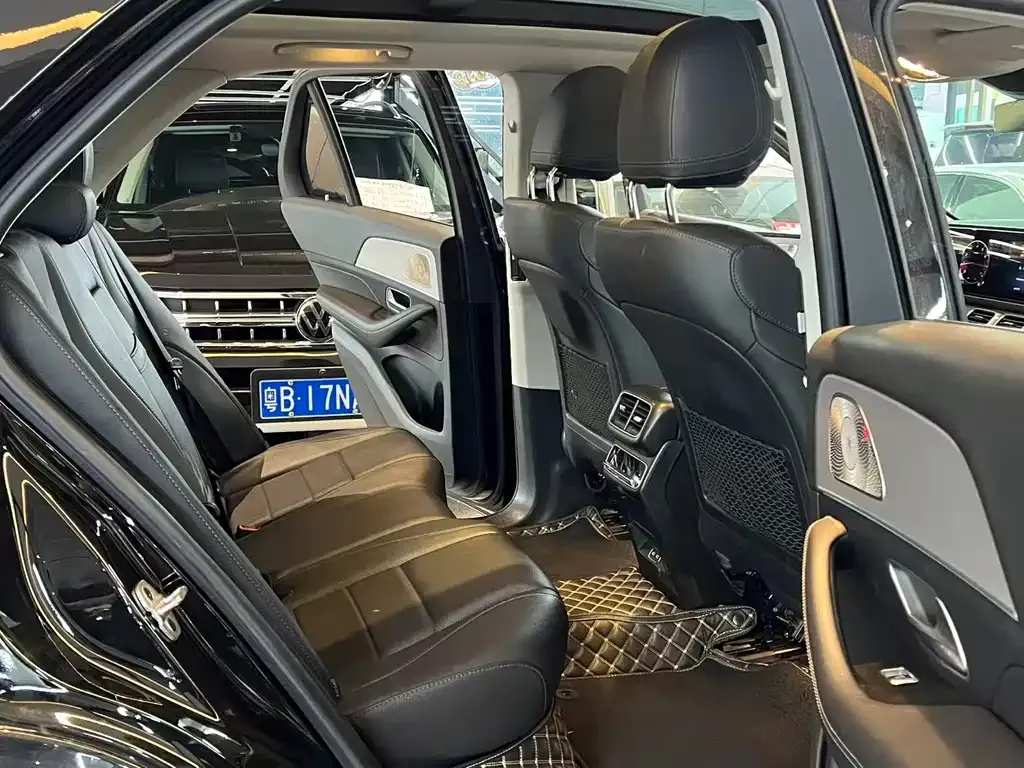 Mercedes-Benz GLE (Import) — фото 7