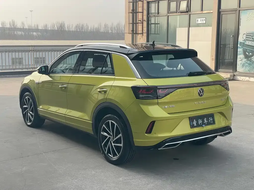 Volkswagen T-Roc — фото 3