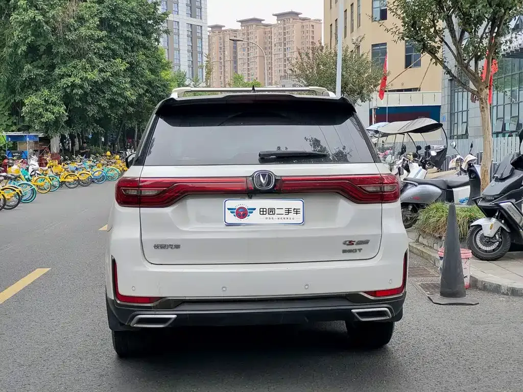 Changan CS95 — фото 9