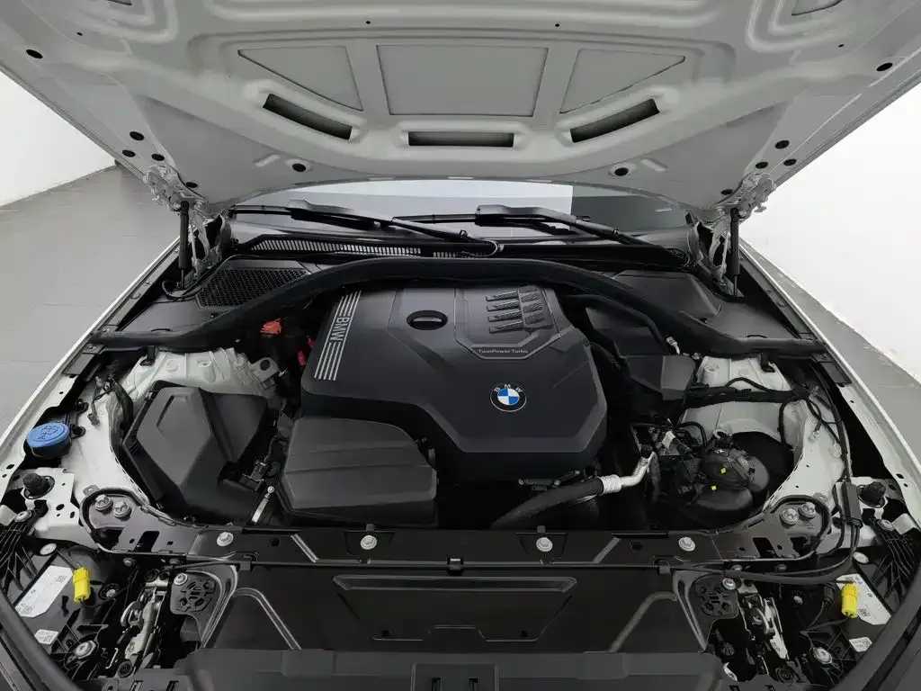 BMW 3 Series — фото 10
