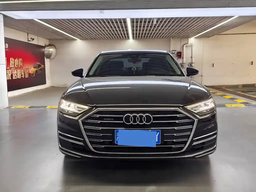 Audi A8 — фото 8