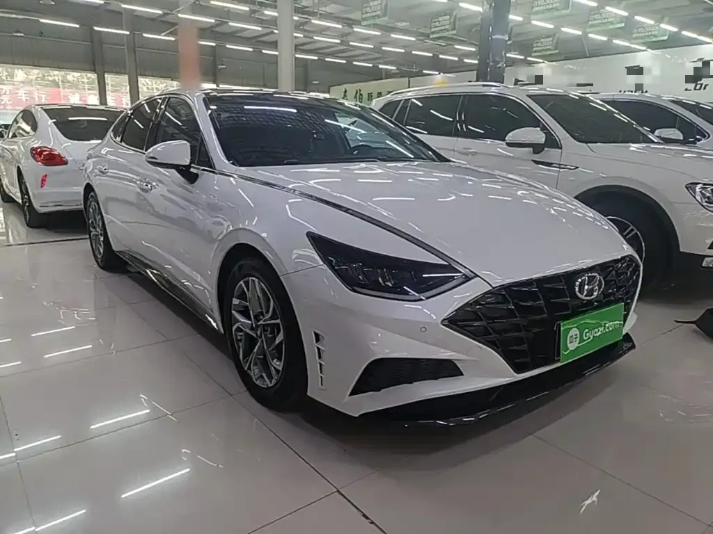 Hyundai Sonata — фото 6