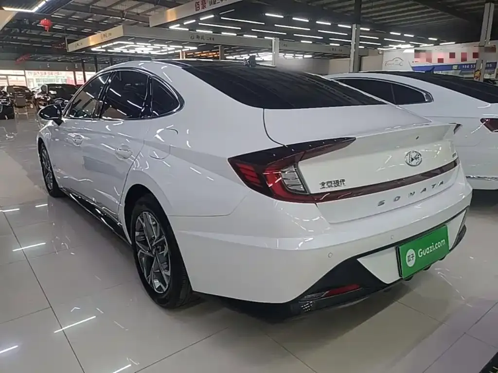 Hyundai Sonata — фото 4