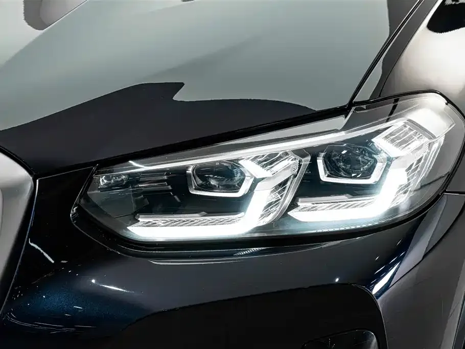 BMW X4 — фото 8